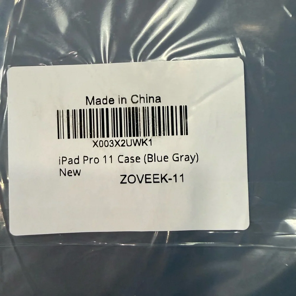 iPad 11-Inch Light Grey Case - New‎